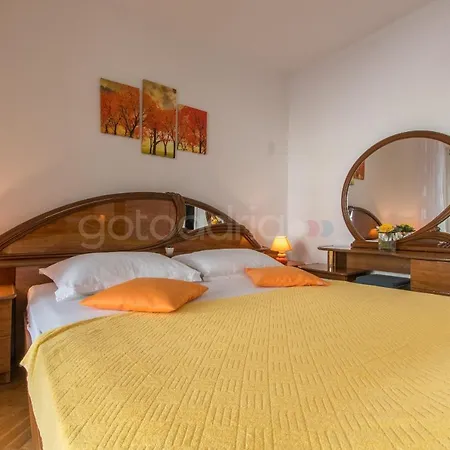 Quiet Area Apartments Rose Makarska Exterior photo