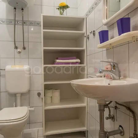 Quiet Area Apartments Rose Makarska Exterior photo