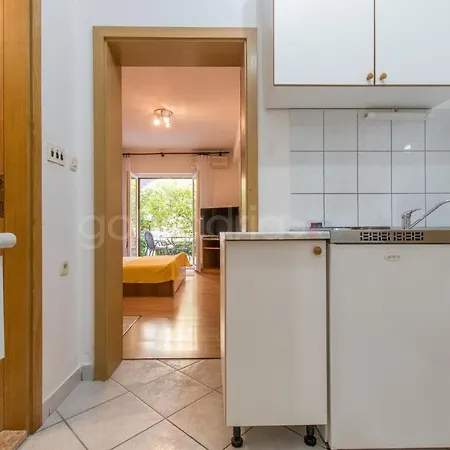 Quiet Area Apartments Rose Makarska Exterior photo