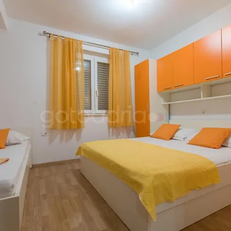 Quiet Area Apartments Rose Makarska Exterior photo