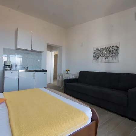 Quiet Area Apartments Rose Makarska Exterior photo