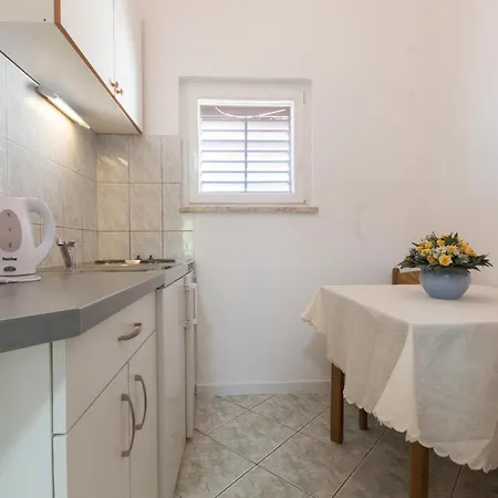 Quiet Area Apartments Rose Makarska Exterior photo