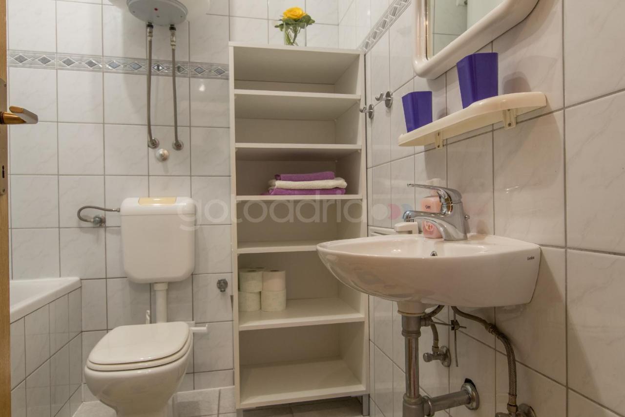 Quiet Area Rose Apartman
