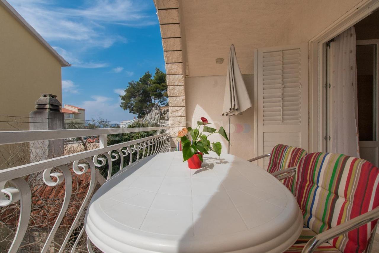 Quiet Area Rose Makarska