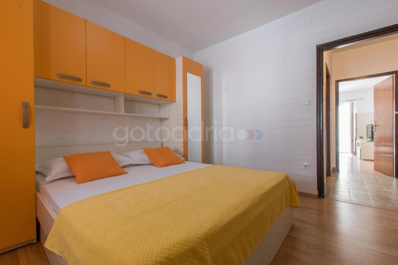 Quiet Area Rose Apartman *